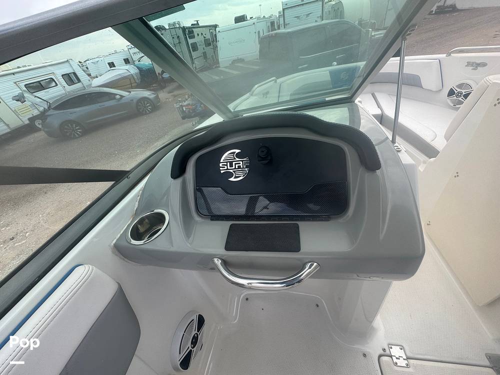 Slide: The Image of Chaparral H2O SURF 2019 - 15792608