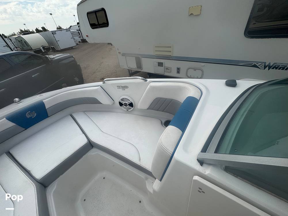 Slide: The Image of Chaparral H2O SURF 2019 - 15792612