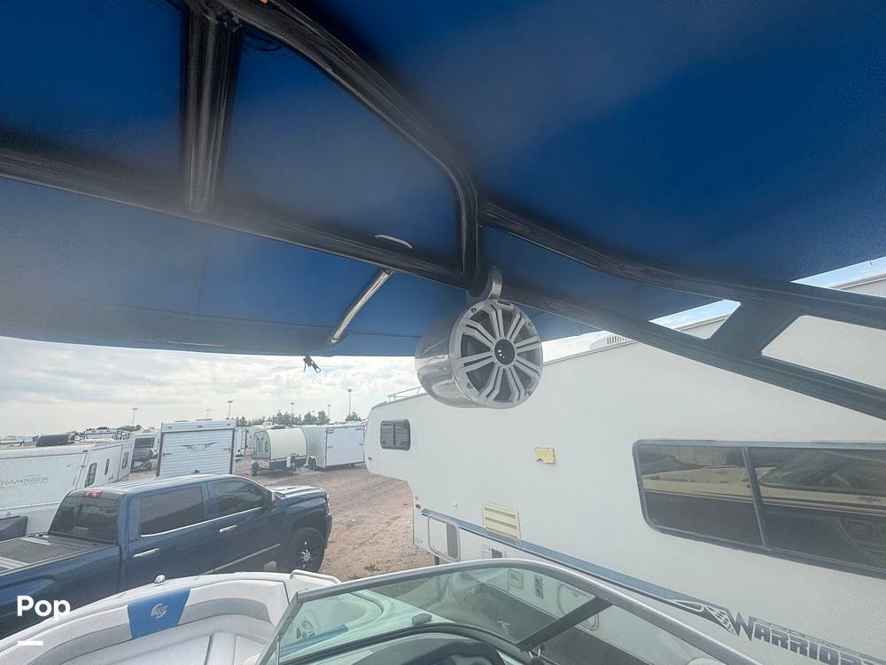 Slide: The Image of Chaparral H2O SURF 2019 - 15792615