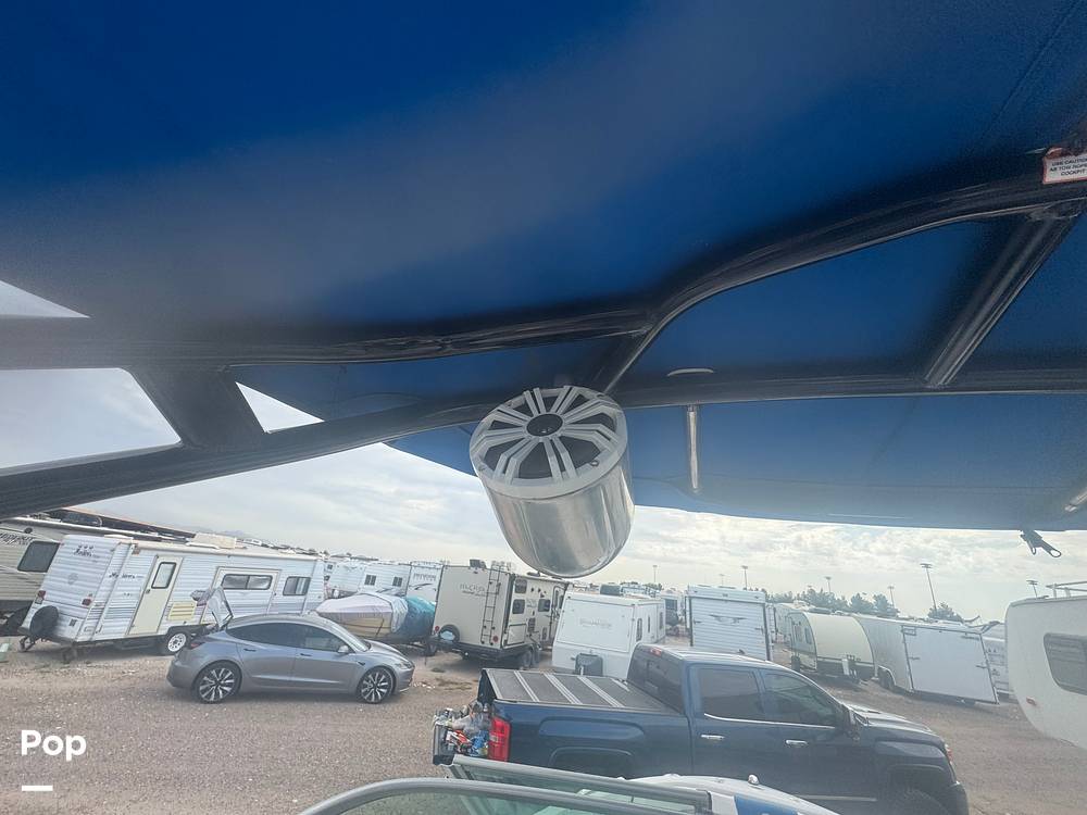 Slide: The Image of Chaparral H2O SURF 2019 - 15792616