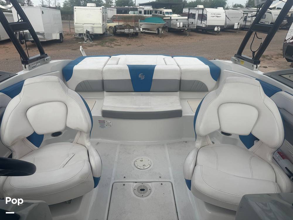 Slide: The Image of Chaparral H2O SURF 2019 - 15792623