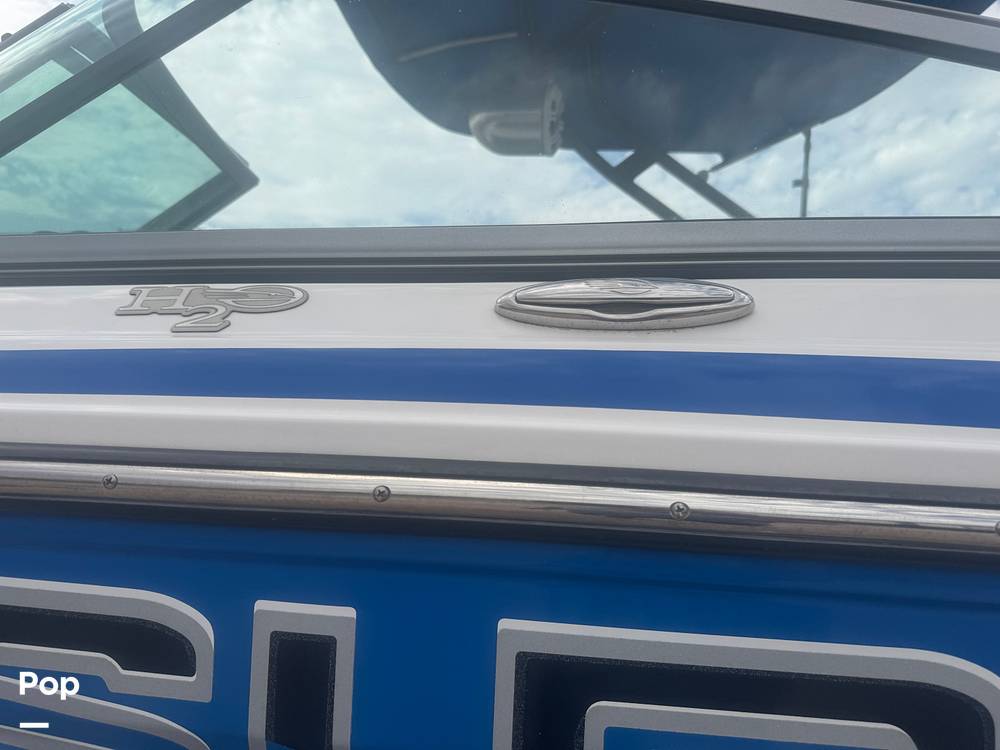 Slide: The Image of Chaparral H2O SURF 2019 - 15792652