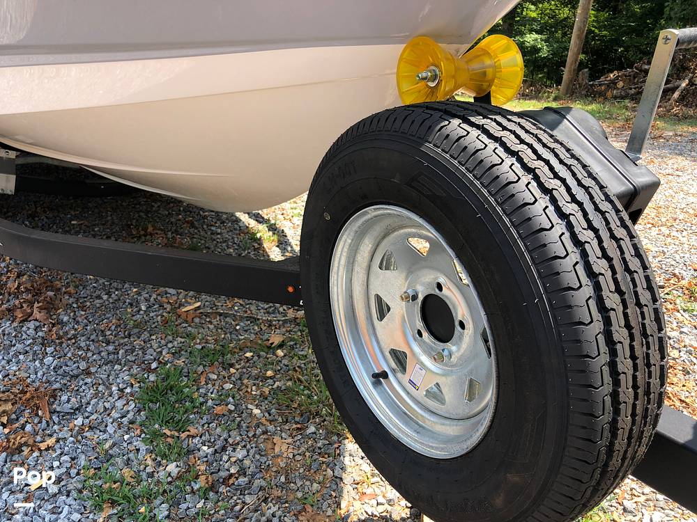 Slide: The Image of Spare tire - 12817321