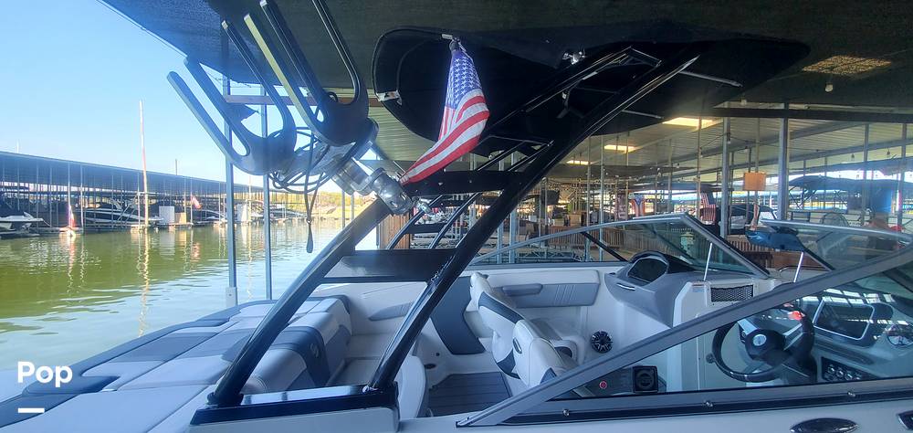 Slide: The Image of Chaparral SSI 21 Surf 2021 - 25