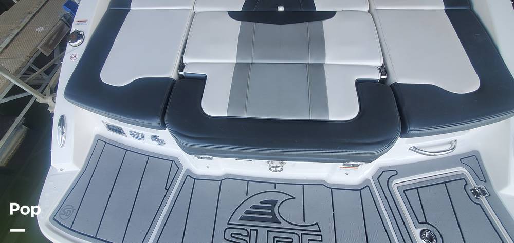 Slide: The Image of Chaparral SSI 21 Surf 2021 - 58