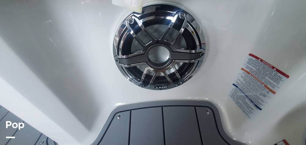 Slide: The Image of Chaparral SSI 21 Surf 2021 - 99