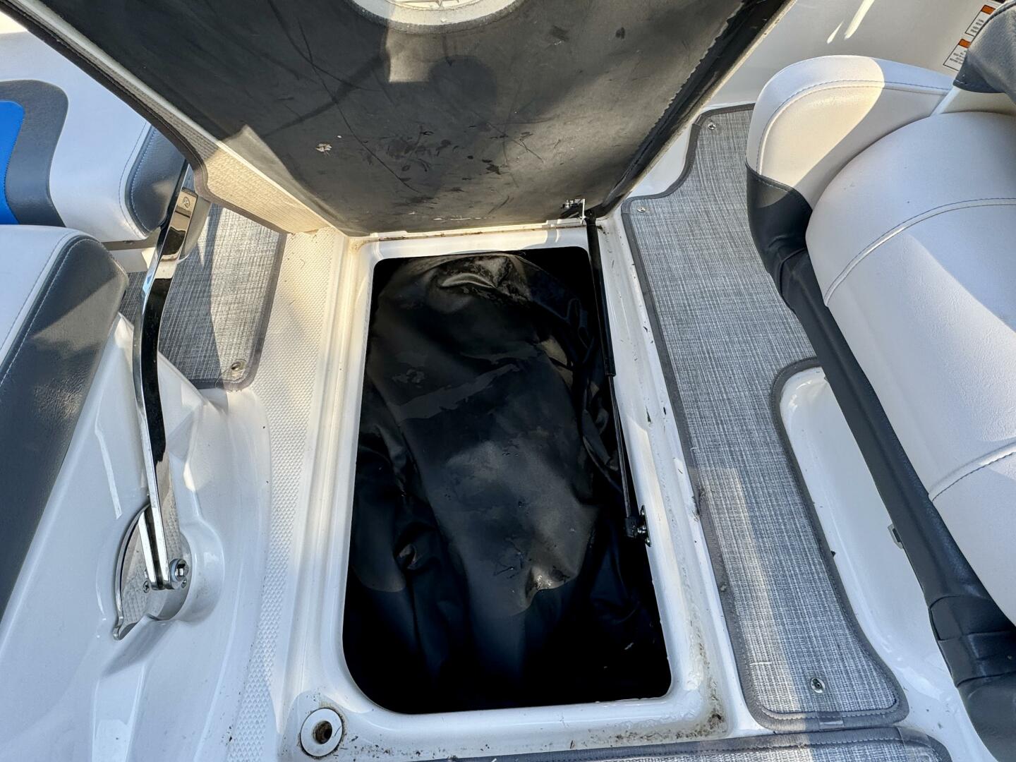 Slide: The Image of Chaparral Vortex 203 VRX Jet Boat 2017 - 4924106