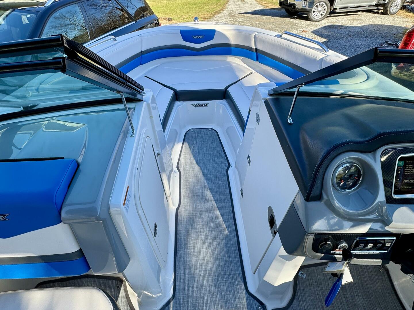 Slide: The Image of Chaparral Vortex 203 VRX Jet Boat 2017 - 4924114