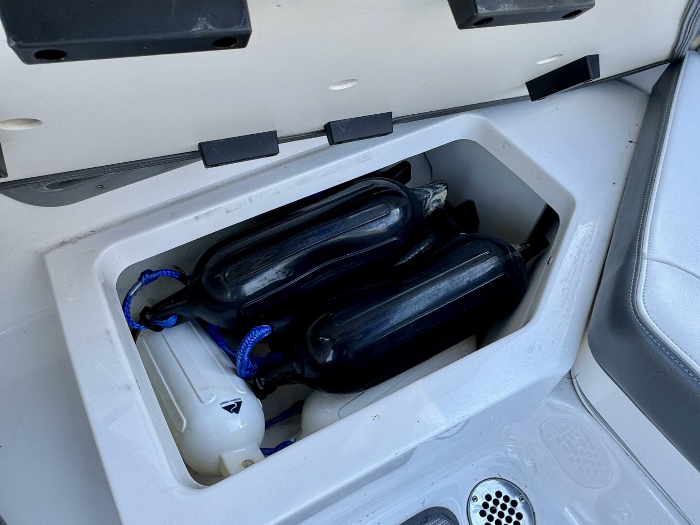 Slide: The Image of Chaparral Vortex 203 VRX Jet Boat 2017 - 4924143