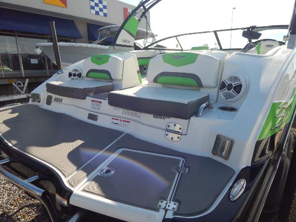 Slide: The Image of 2015 Chaparral Vortex 223 VRX boat rear view with seating and speakers. - 12