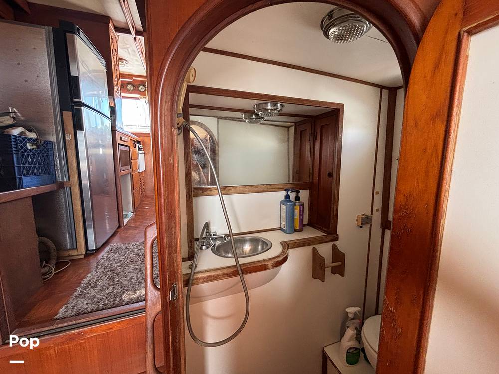 Slide: The Image of CHB 33 1983 - 15823579