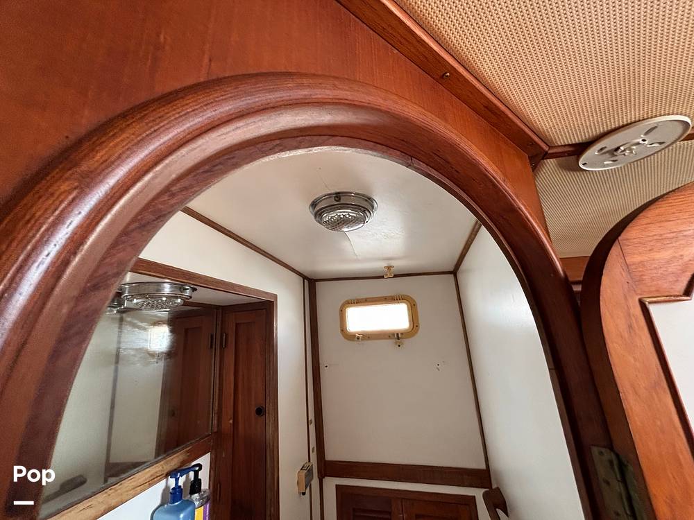 Slide: The Image of CHB 33 1983 - 15823580