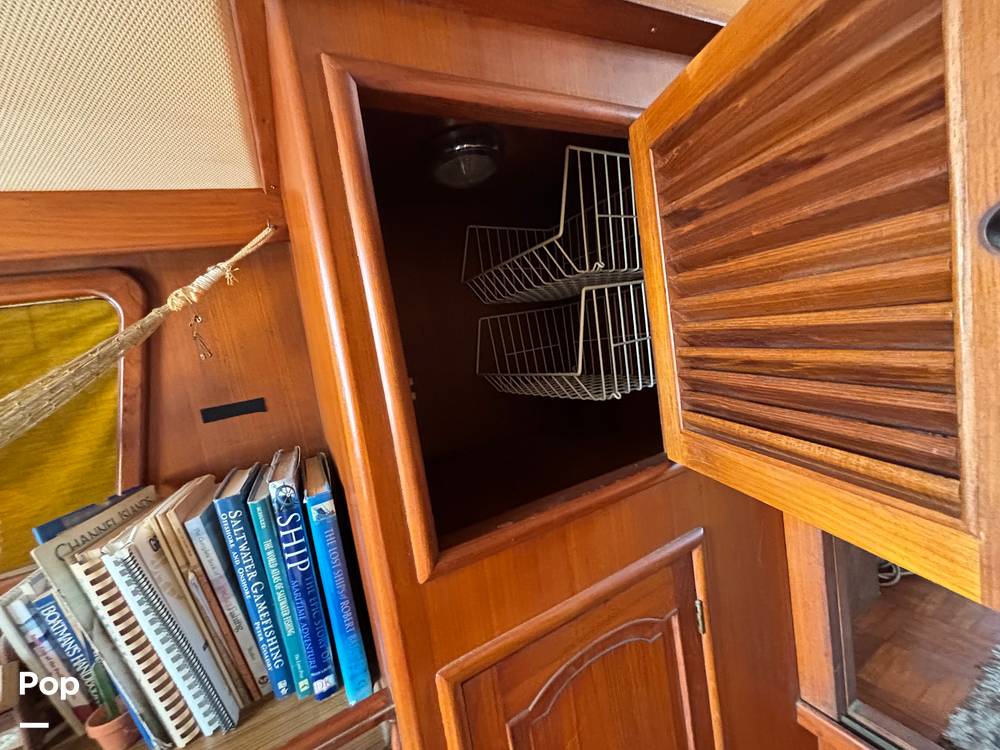 Slide: The Image of CHB 33 1983 - 15823585