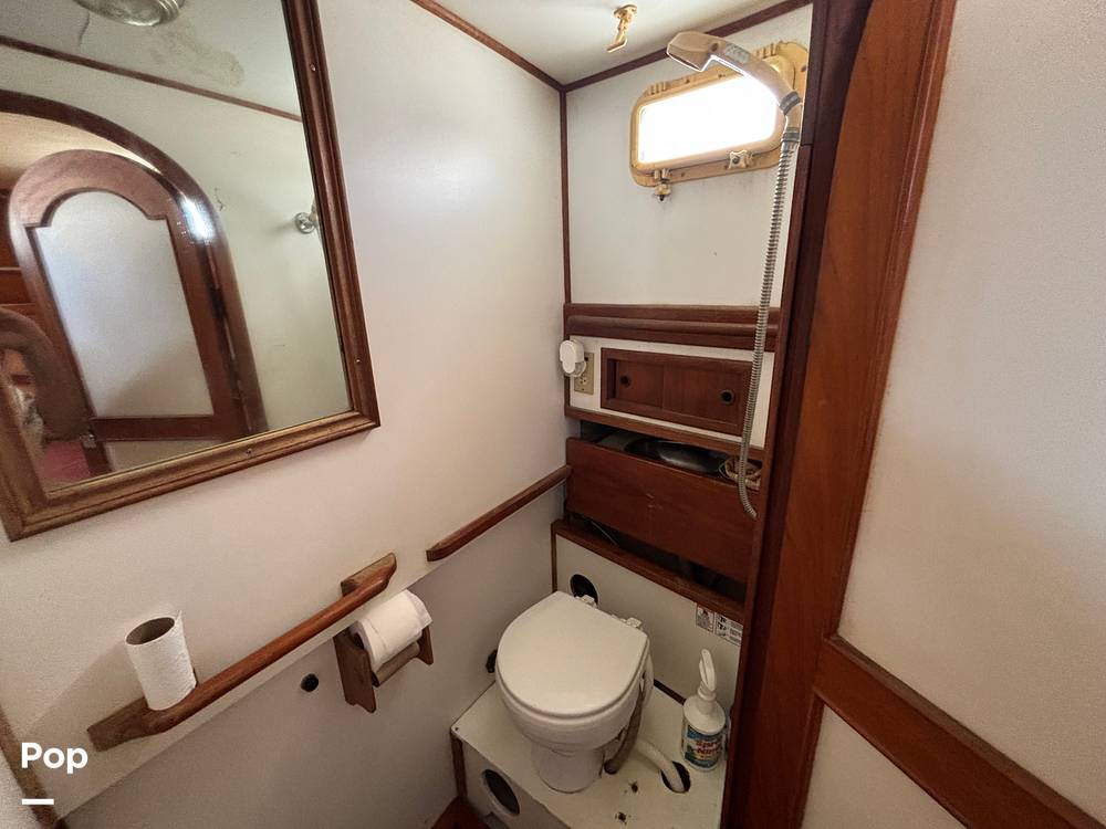 Slide: The Image of CHB 33 1983 - 15823593