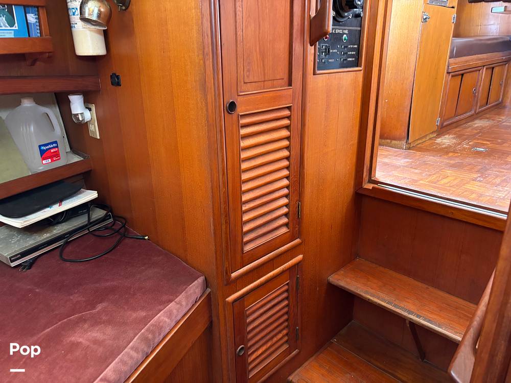 Slide: The Image of CHB 33 1983 - 15823599