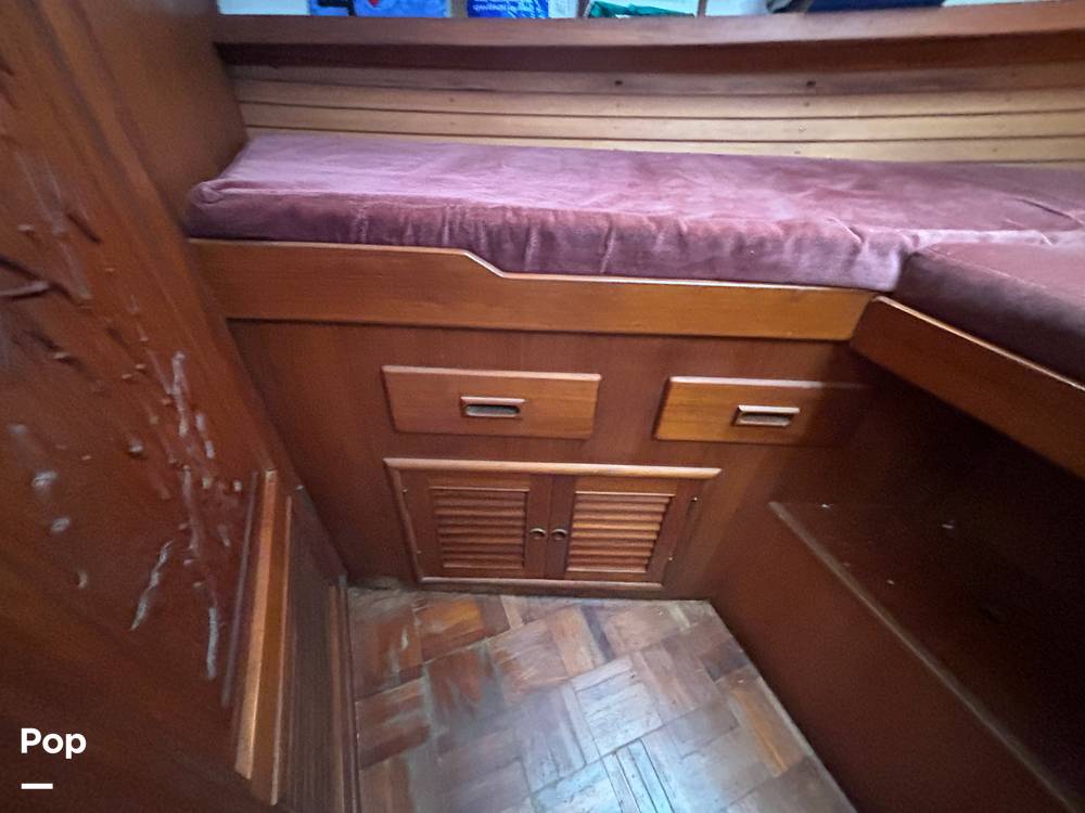 Slide: The Image of CHB 33 1983 - 15823602