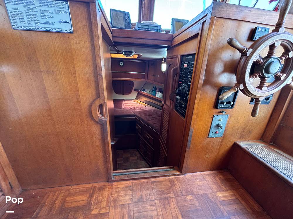 Slide: The Image of CHB 33 1983 - 15823615