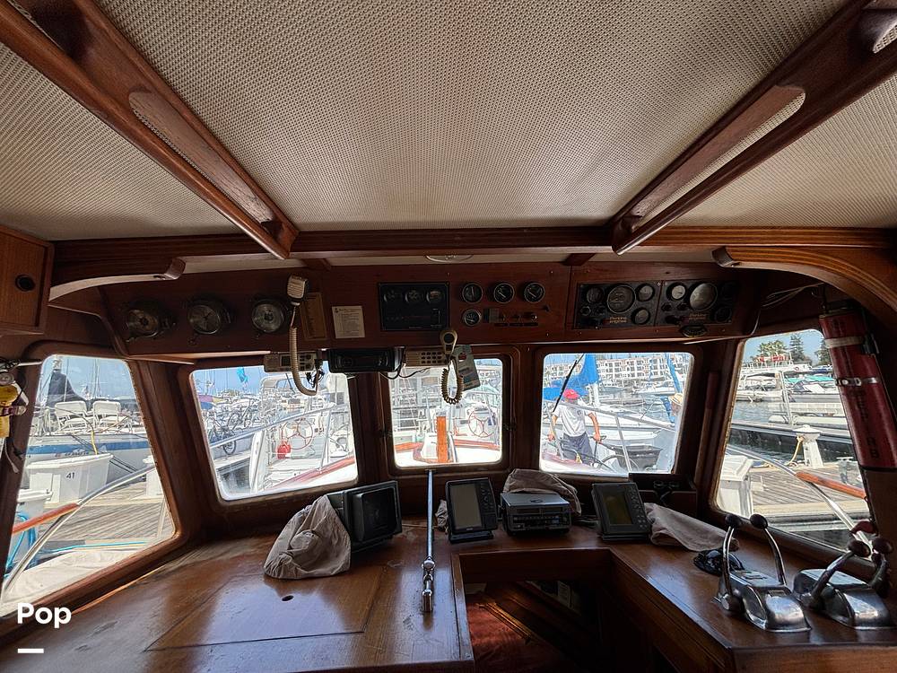 Slide: The Image of CHB 33 1983 - 15823645