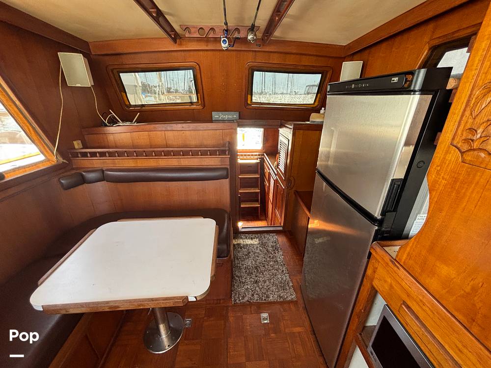 Slide: The Image of CHB 33 1983 - 15823660