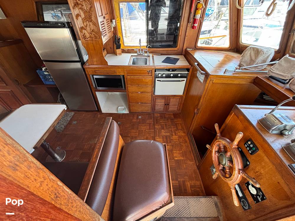 Slide: The Image of Teak Throughout - 15823663