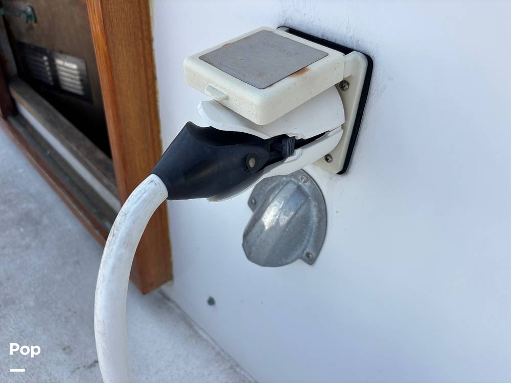 Slide: The Image of Shore Power - 15823671