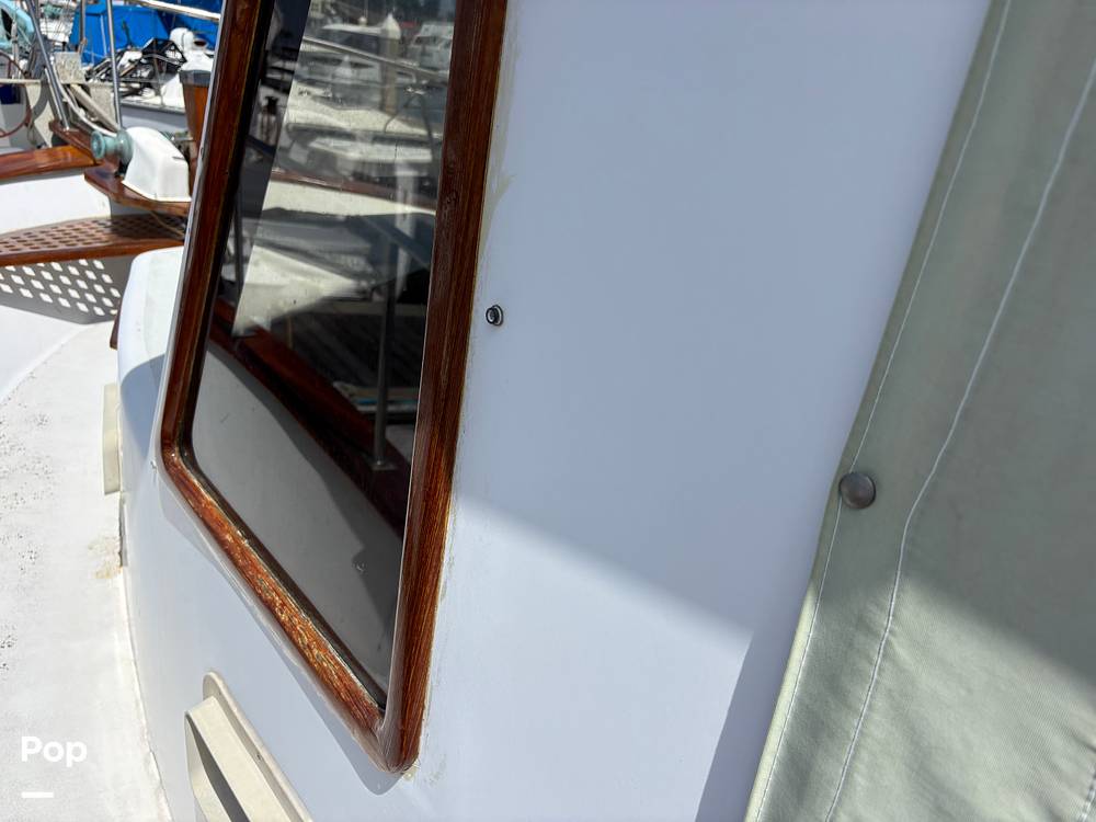 Slide: The Image of CHB 33 1983 - 15823679