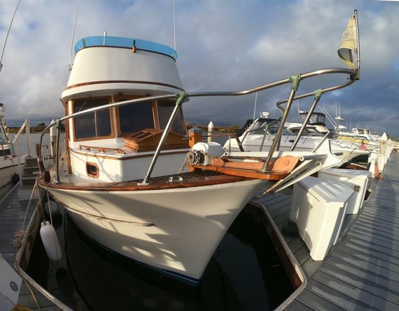Slide: The Image of CHB 34 Trawler 1977 - 4824889