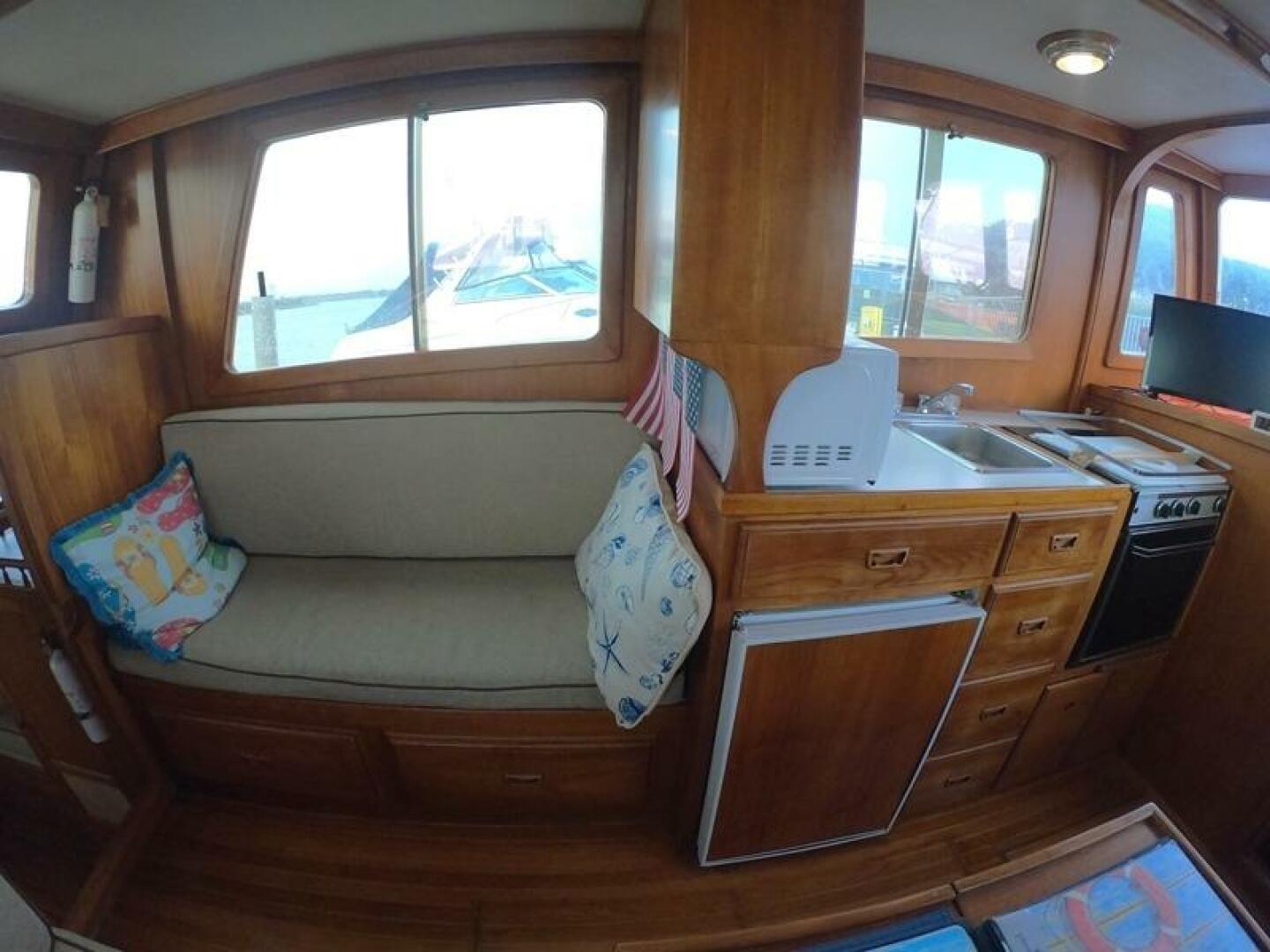 Slide: The Image of CHB 34 Trawler 1977 - 4824902