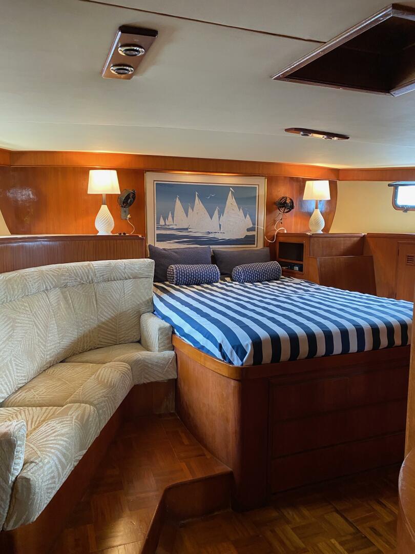 Slide: The Image of Cheoy Lee 63 Long Range Motorsailer 1985 - 4798314