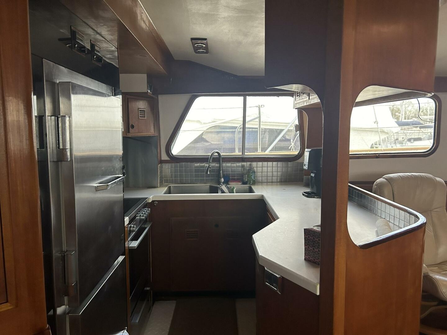 Slide: The Image of Cheoy Lee 63 Long Range Motorsailer 1985 - 4763606