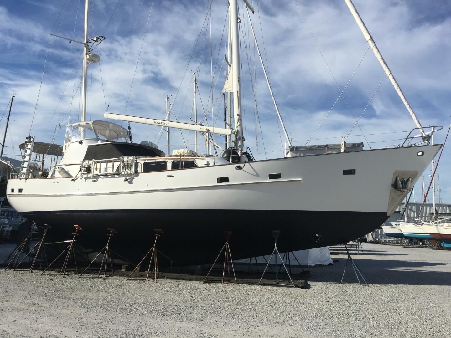 Slide: The Image of Cheoy Lee 63 Long Range Motorsailer 1985 - 4763556