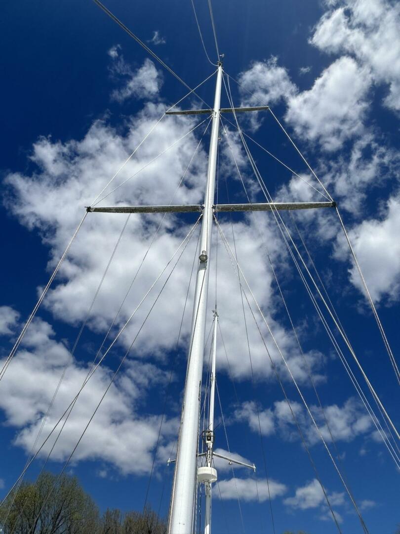Slide: The Image of Cheoy Lee 63 Long Range Motorsailer 1985 - 4763631