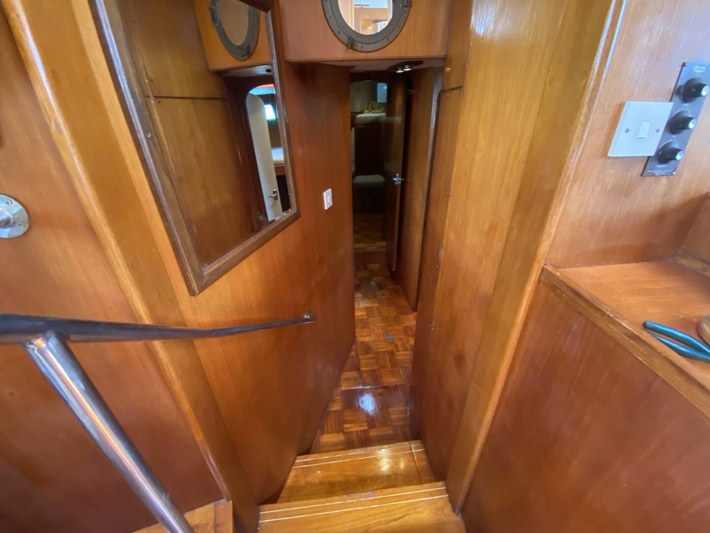 Slide: The Image of Cheoy Lee 63 Long Range Motorsailer 1985 - 4798204