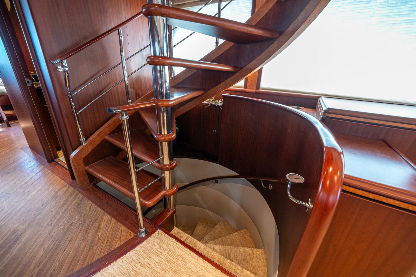 Slide: The Image of Cheoy Lee Bravo Series Motor Yacht 2006 - 4586793