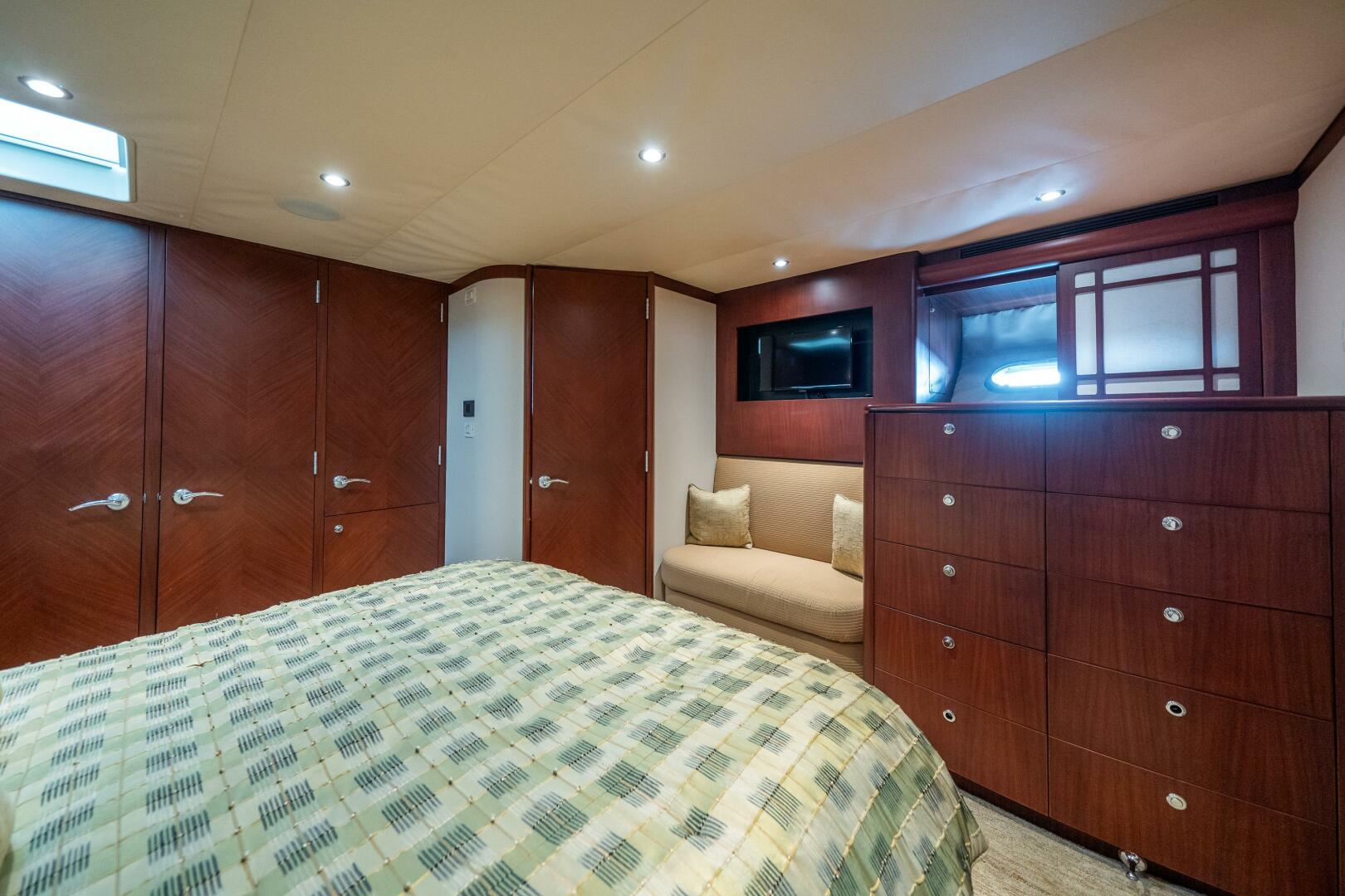 Slide: The Image of Cheoy Lee Bravo Series Motor Yacht 2006 - 4586839
