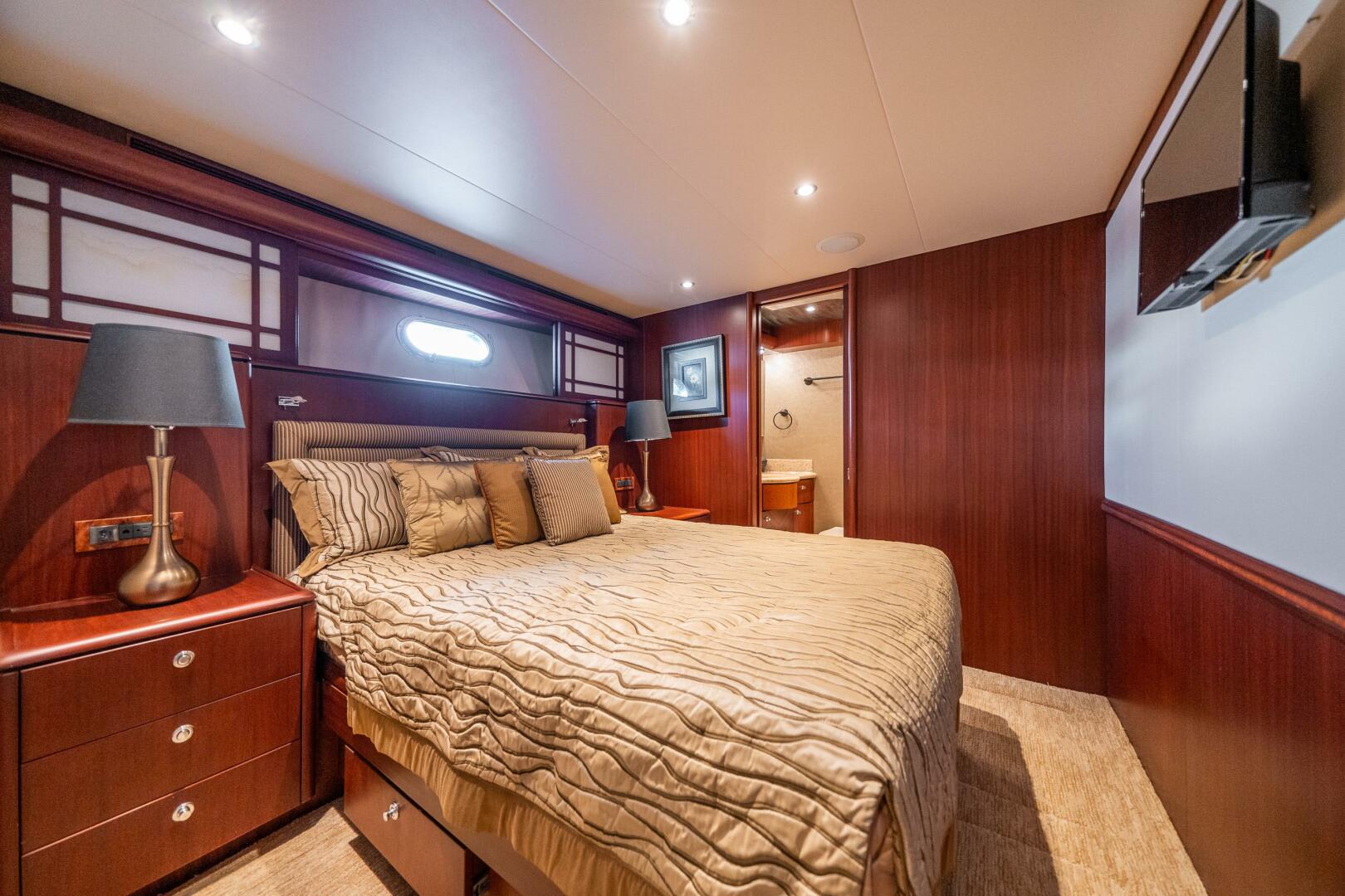 Slide: The Image of Cheoy Lee Bravo Series Motor Yacht 2006 - 4586845
