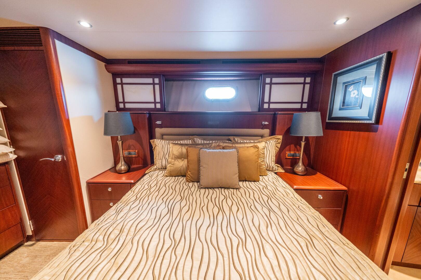 Slide: The Image of Cheoy Lee Bravo Series Motor Yacht 2006 - 4586847