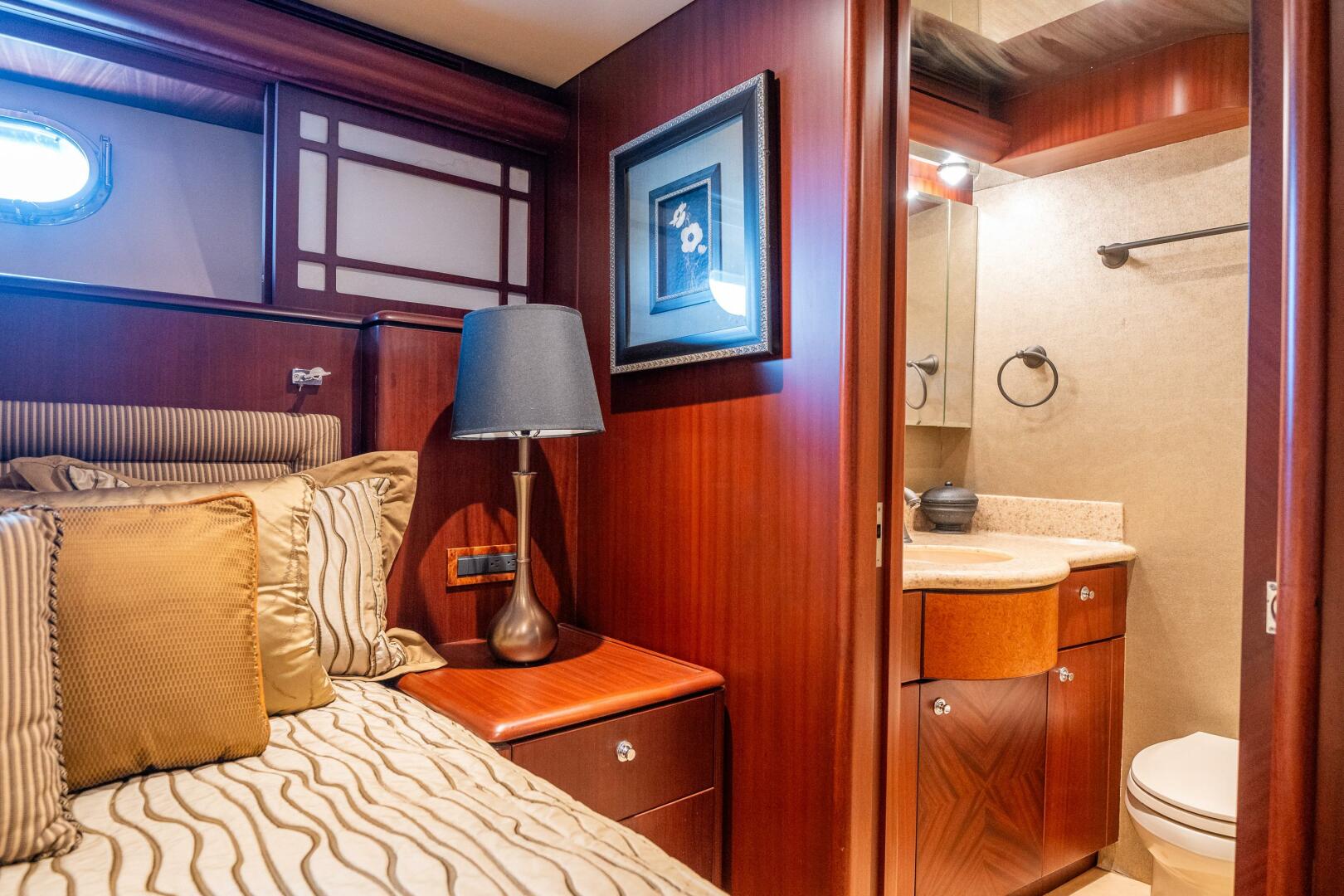 Slide: The Image of Cheoy Lee Bravo Series Motor Yacht 2006 - 4586849