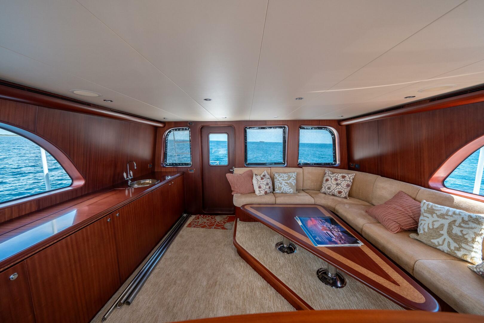 Slide: The Image of Cheoy Lee Bravo Series Motor Yacht 2006 - 4586864