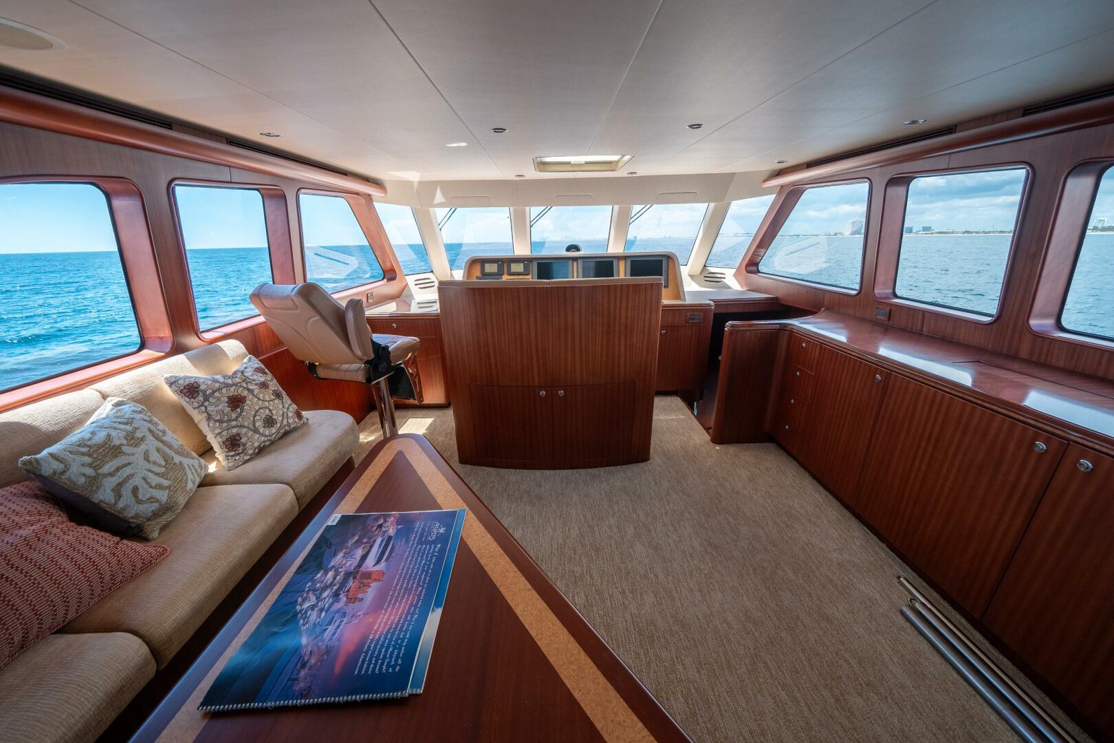 Slide: The Image of Cheoy Lee Bravo Series Motor Yacht 2006 - 4586868