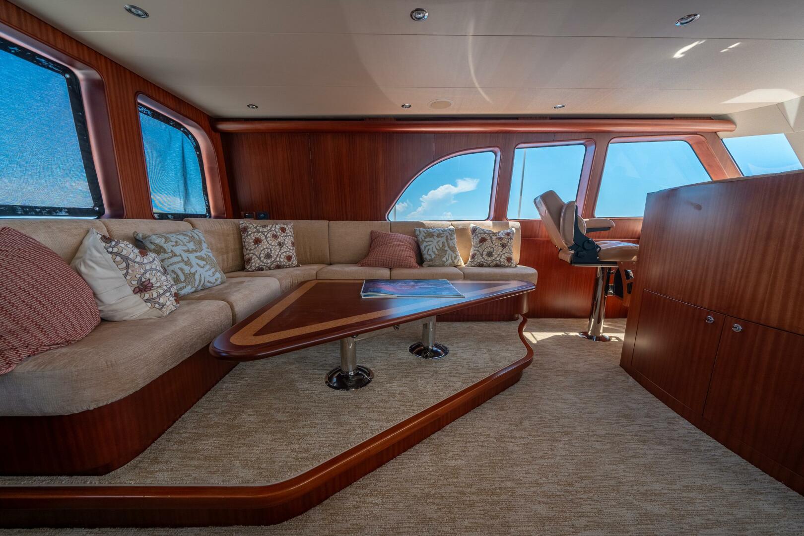 Slide: The Image of Cheoy Lee Bravo Series Motor Yacht 2006 - 4586869
