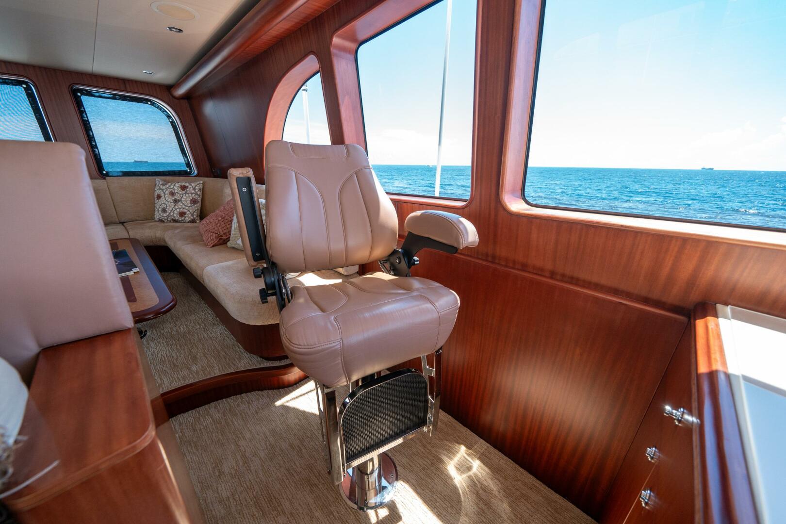 Slide: The Image of Cheoy Lee Bravo Series Motor Yacht 2006 - 4586873