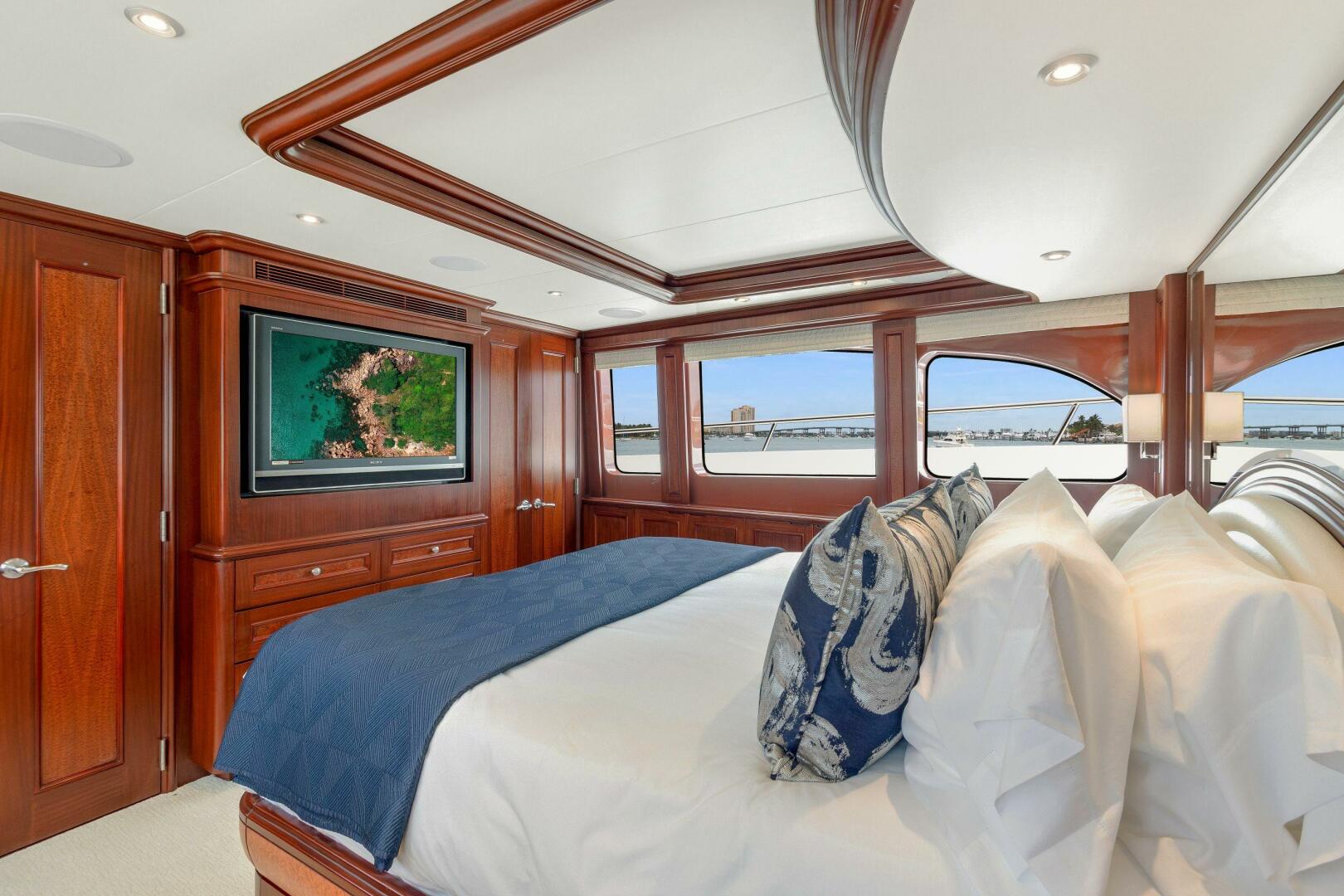 Slide: The Image of Cheoy Lee Cockpit Motor Yacht 2007 - 5051869