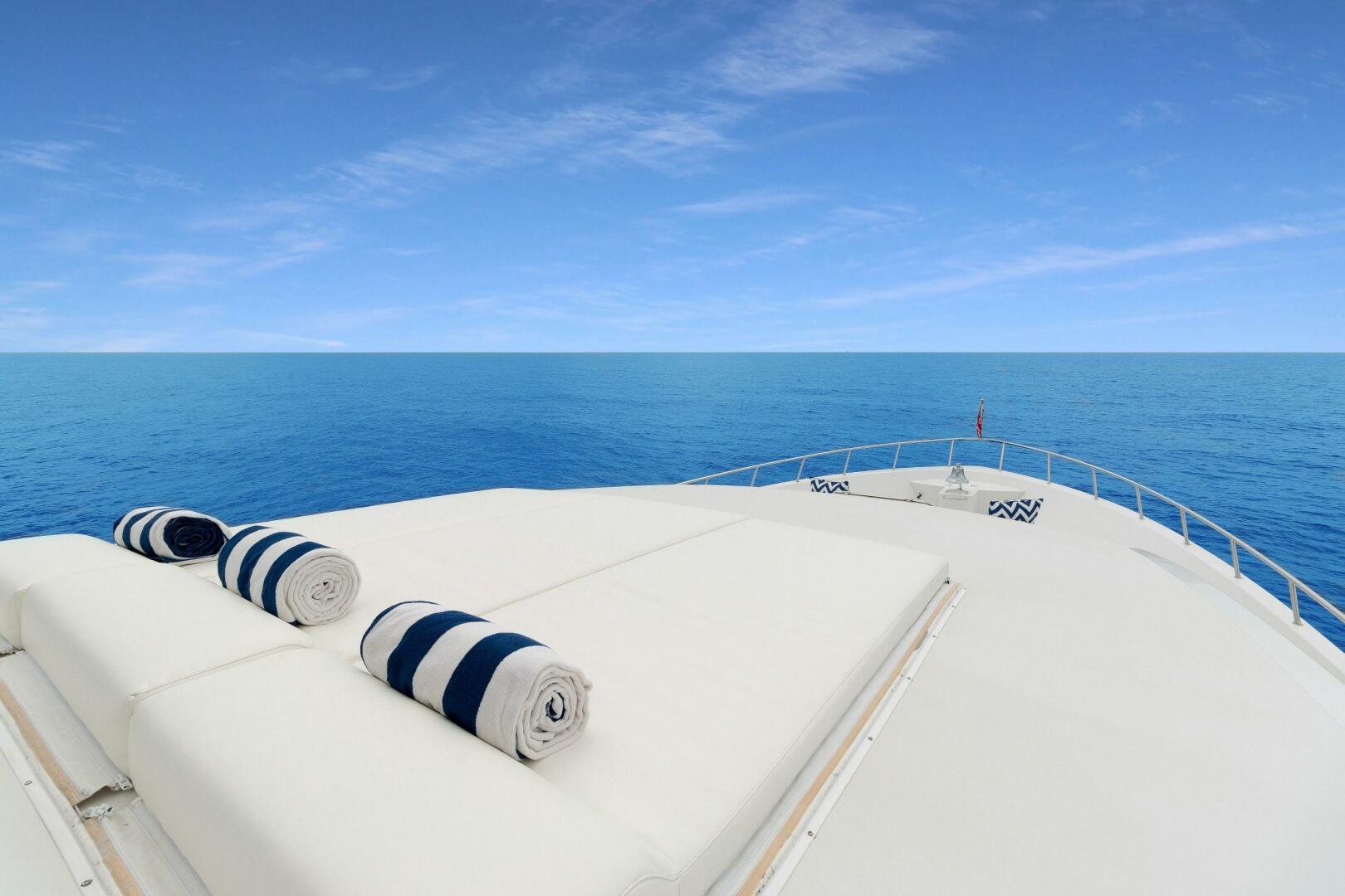 Slide: The Image of Cheoy Lee Cockpit Motor Yacht 2007 - 5051894