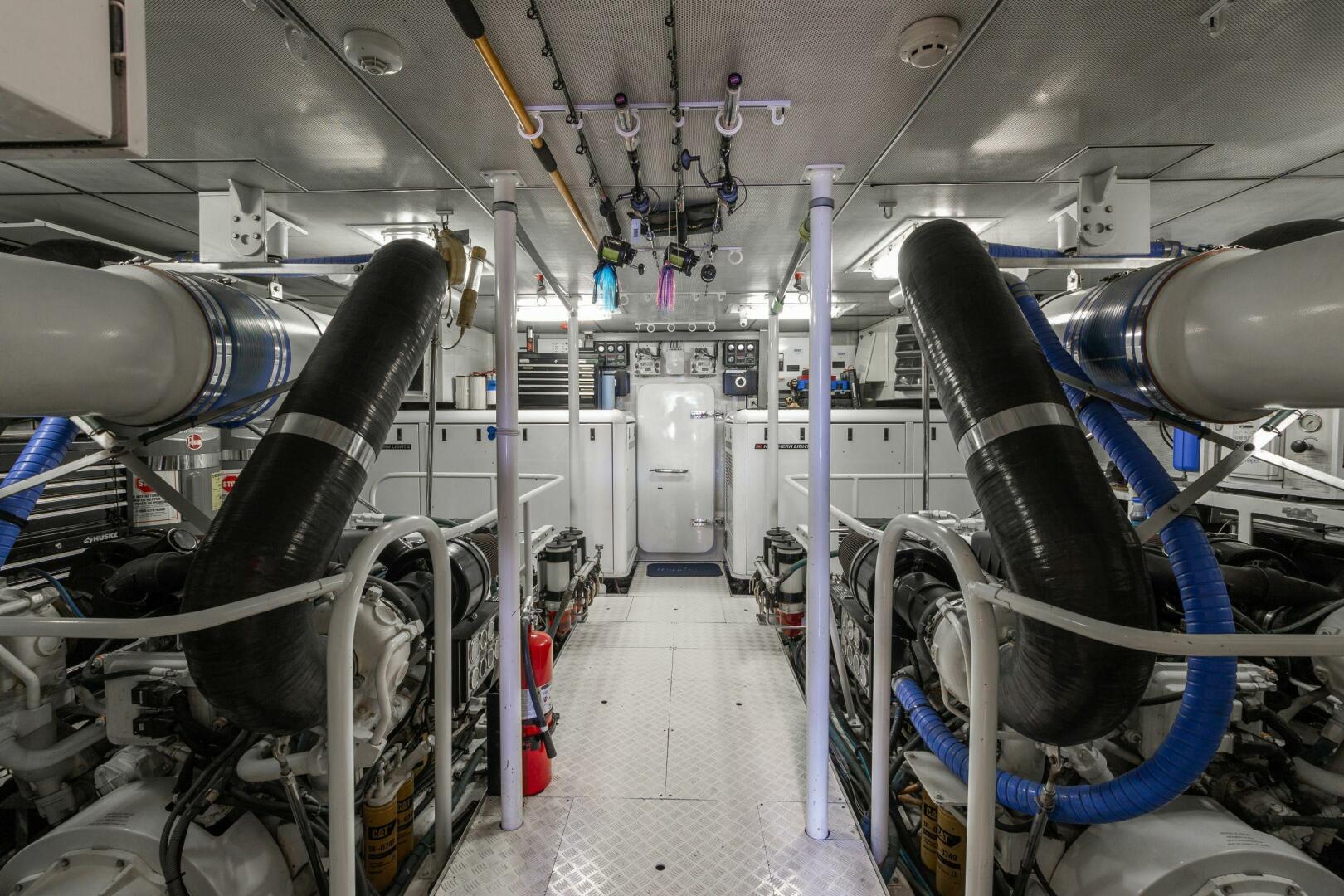 Slide: The Image of Cheoy Lee Cockpit Motor Yacht 2007 - 5051900