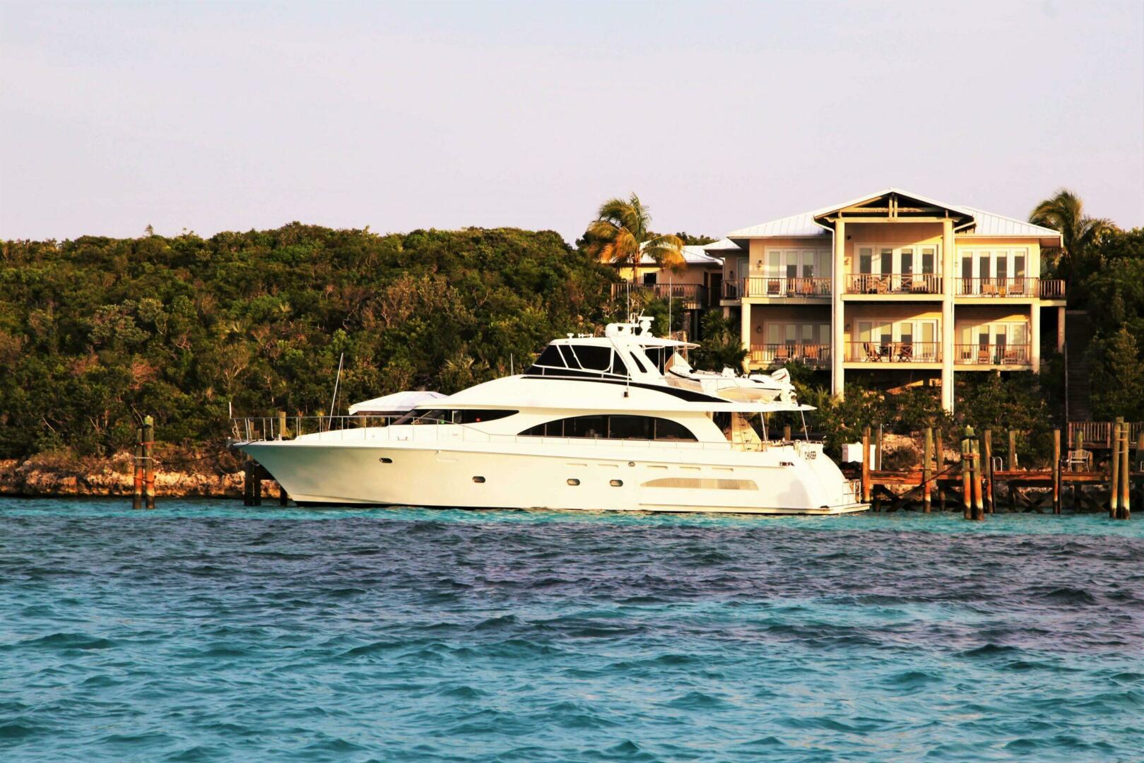 Slide: The Image of Cheoy Lee Motor Yacht 1998 - 4111515
