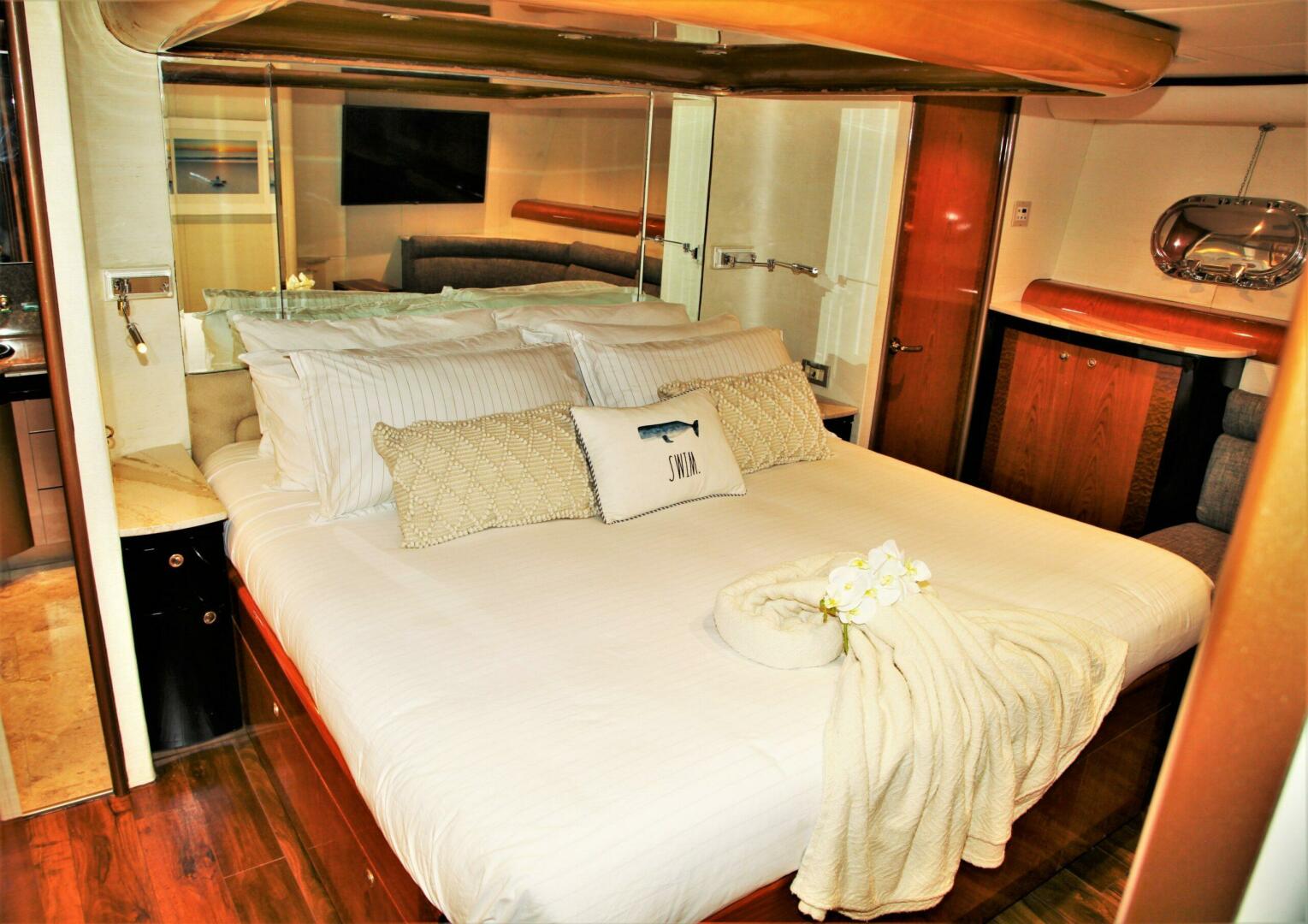 Slide: The Image of Cheoy Lee Motor Yacht 1998 - 4111519