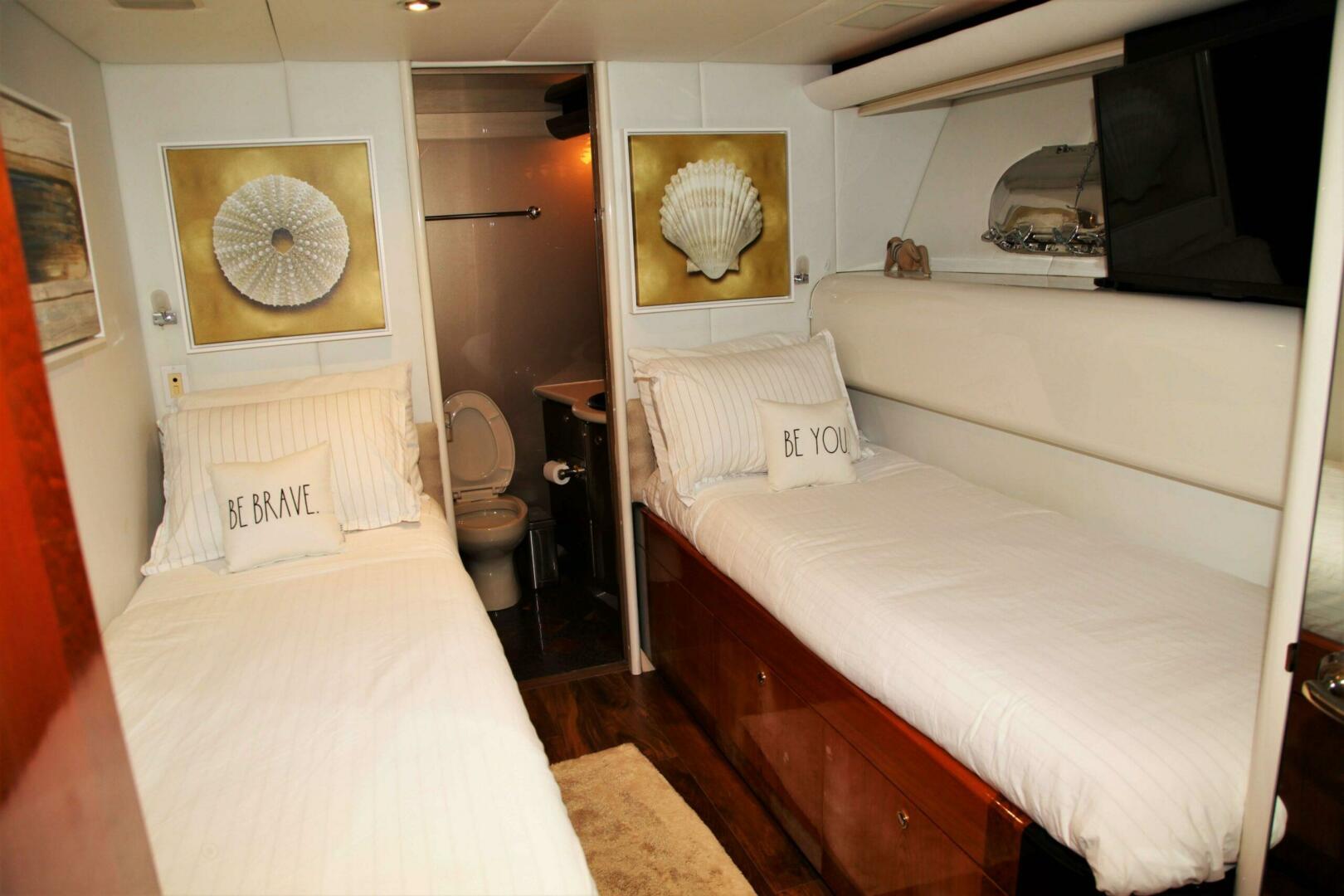 Slide: The Image of Cheoy Lee Motor Yacht 1998 - 4111521