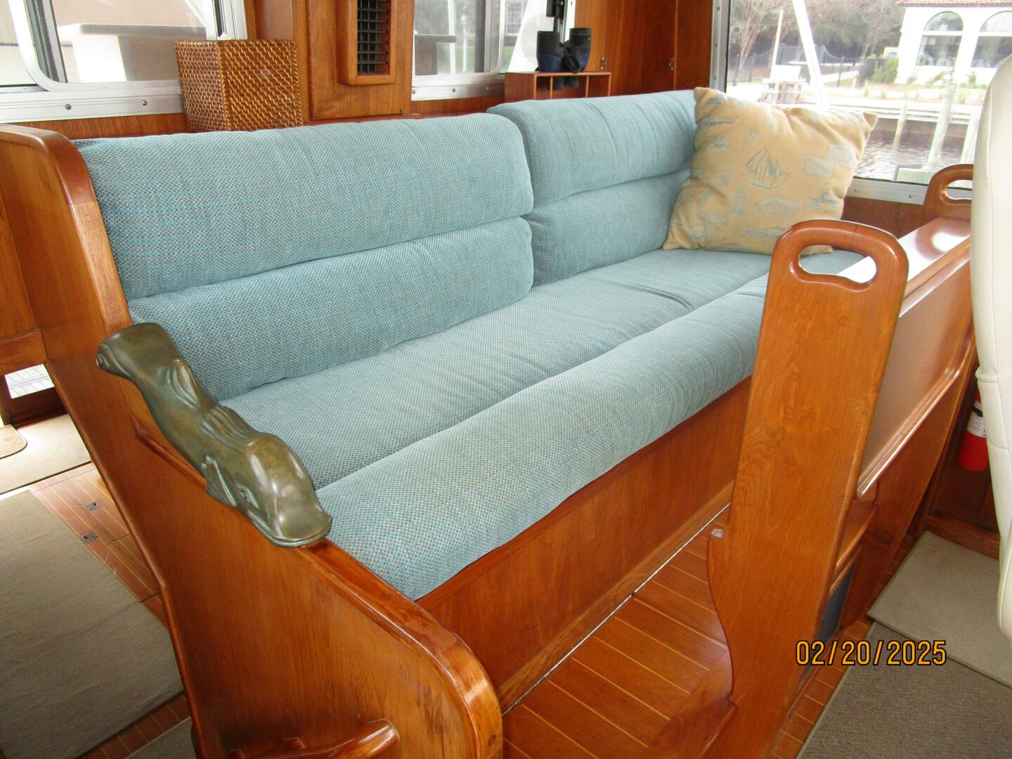 Slide: The Image of 50' Cherubini pilothouse aft seating1 - 5060585