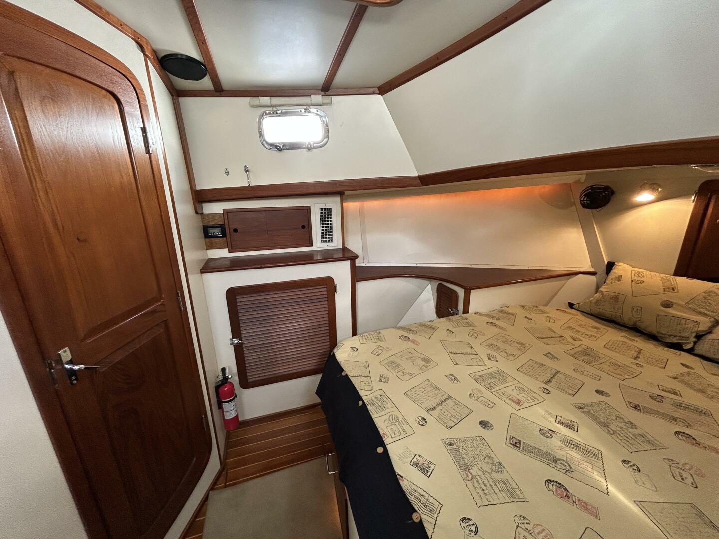 Slide: The Image of 50' Cherubini master stateroom port - 5060415